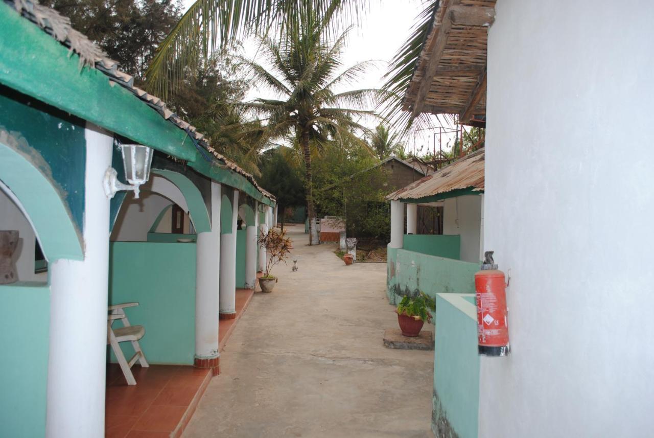 Rainbow Beach Resort Sanyang Eksteriør billede